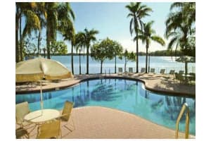 2811 N Oakland Forest Dr, Oakland Park, FL 33309, Sold 09/07/18