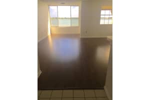 2811 N Oakland Forest Dr, Oakland Park, FL 33309, Sold 09/07/18