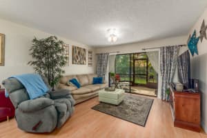 1230 SE Parkview Pl APT D4, Stuart, FL 34994, Sold 05/16/18