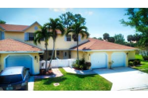 1602 Maplewood Dr, Greenacres, FL 33415, Sold 05/16/18