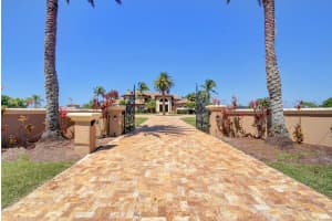 10709 El Paraiso Pl, Delray Beach, FL 33446, Sold 11/13/18