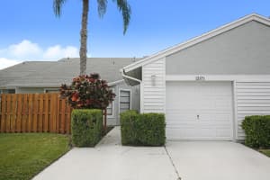 12171 Forest Greens Dr, Boynton Beach, FL 33437, Sold 07/31/18