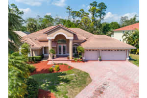 576 Cypress Green Cir, Wellington, FL 33414, Sold 03/14/19