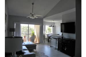 1550 S 42ND Cir, Vero Beach, FL 32967, Sold 08/15/18