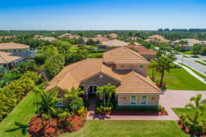 858 SE Tres Belle Cir, Stuart, FL 34997, Sold 05/30/18