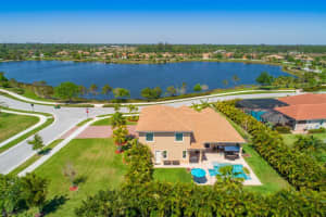 858 SE Tres Belle Cir, Stuart, FL 34997, Sold 05/30/18