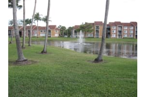 MLS# R10417943, Lake Worth, Florida 33463