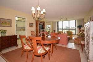 5350 Woodland Lakes Dr, Palm Beach Gardens, FL 33418, Sold 11/07/18