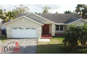 13752 SW 282nd Terrace, Homestead, FL 33033, Sold 05/15/18