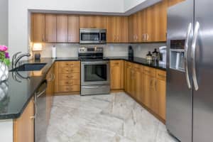 255 NE 3rd Ave, Delray Beach, FL 33444, Sold 01/11/19