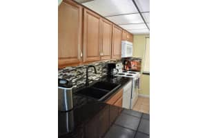 2828 Tennis Club Dr, West Palm Beach, FL 33417, Sold 11/28/18