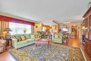 29 Yacht Club Dr, North Palm Beach, FL 33408, Sold 05/15/18