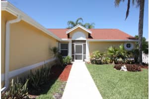 9066 Paragon Way, Boynton Beach, FL 33472, Sold 08/02/18