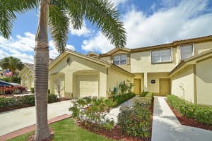 6273 Crescent Lake Way, Lake Worth, FL 33463, Sold 06/01/18