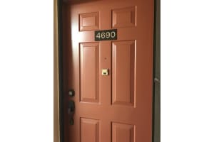 4690 Oak Terrace Dr, Greenacres, FL 33463, Sold 06/11/18