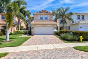 221 Isle Verde Way, Palm Beach Gardens, FL 33418, Sold 10/04/18