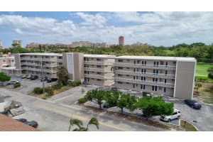 327 E Royal Palm Rd, Boca Raton, FL 33432, Sold 07/13/18