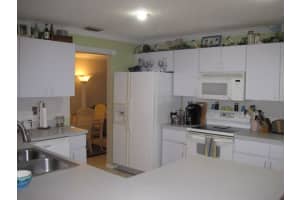 197 Sunflower Cir, Royal Palm Beach, FL 33411, Sold 06/28/18