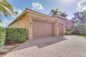 17369 Vistancia Cir, Boca Raton, FL 33496, Sold 08/15/18