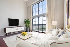 101 N Clematis St, West Palm Beach, FL 33401, Sold 09/05/18