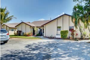 8915 SE Hobe Ridge Ave, Hobe Sound, FL 33455, Sold 05/31/18