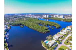 58 River Dr, Ocean Ridge, FL 33435, Sold 07/03/18