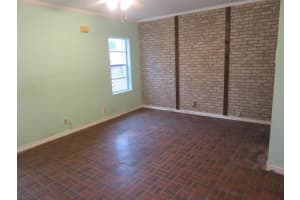 524 Upland Rd, West Palm Beach, FL 33401, Sold 07/06/18