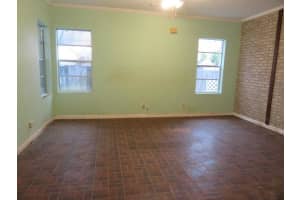 524 Upland Rd, West Palm Beach, FL 33401, Sold 07/06/18