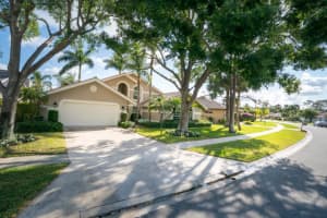 2903 Biarritz Dr, West Palm Beach, FL 33410, Sold 06/08/18