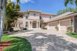 2304 Winding Creek Ln, Fort Pierce, FL 34981, Sold 10/25/18