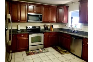 1087 NW 13th St, Stuart, FL 34994, Sold 05/23/18