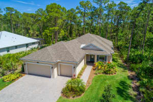 2718 Oak Aly, Fort Pierce, FL 34981, Sold 08/23/18