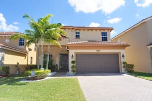 4652 Capital Dr, Lake Worth, FL 33463, Sold 06/18/18