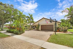 2022 NW 19th Way, Boca Raton, FL 33431, Sold 08/01/18
