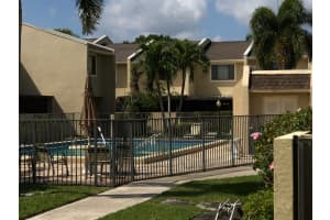 139 Sparrow Dr #3h, Royal Palm Beach, FL 33411, Sold 05/18/18