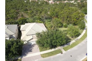 5736 SE Crooked Oak Ave, Hobe Sound, FL 33455, Sold 07/16/18