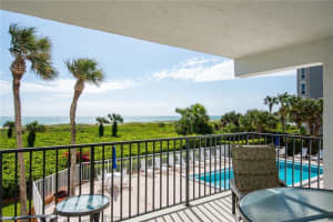 MLS# R10421186, Vero Beach, Florida 32963