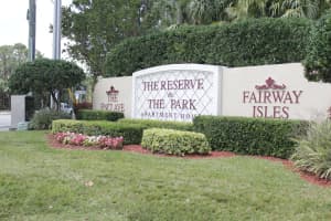 1785 Sawgrass Cir, Greenacres, FL 33413, Sold 05/16/18