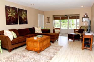 1370 High Point Way SE, Delray Beach, FL 33445, Sold 08/27/18