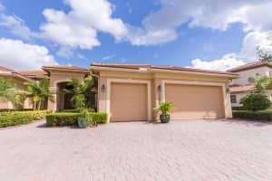 3255 NW Stoney Creek Ave, Jensen Beach, FL 34957, Sold 06/25/18