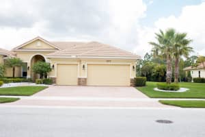 7577 SE Belle Maison Dr, Stuart, FL 34997, Sold 04/01/19
