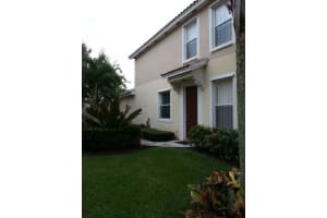 1016 Pinewood Lake Ct, Greenacres, FL 33415, Sold 07/18/18