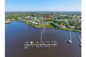 2092 NW Chenille Ln, Stuart, FL 34994, Sold 08/27/18