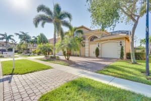 9530 Campi Dr, Lake Worth, FL 33467, Sold 07/20/18