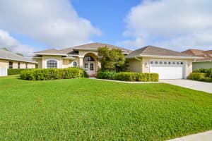3820 9th Pl, Vero Beach, FL 32960, Sold 05/31/18