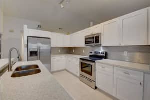 10891 Fox Glen Dr, Boca Raton, FL 33428, Sold 09/07/18