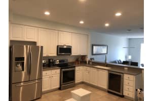 1113 Pinewood Lake Ct, Greenacres, FL 33415, Sold 07/20/18