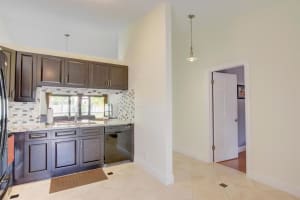 5032 E Lakes Dr, Pompano Beach, FL 33064, Sold 05/18/18