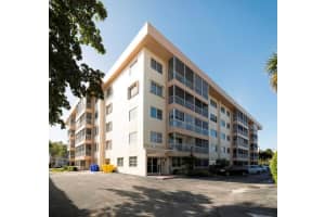 290 W Palmetto Park Rd, Boca Raton, FL 33432, Sold 05/30/18