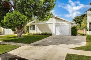 4720 Brook Dr, West Palm Beach, FL 33417, Sold 07/16/18